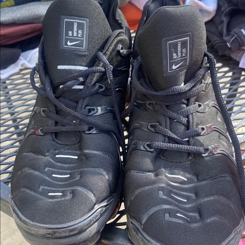 Nike Black Athletic Shoes